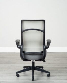 肉厚な座面で座り心地抜群なガス圧チェアー<フェイト>