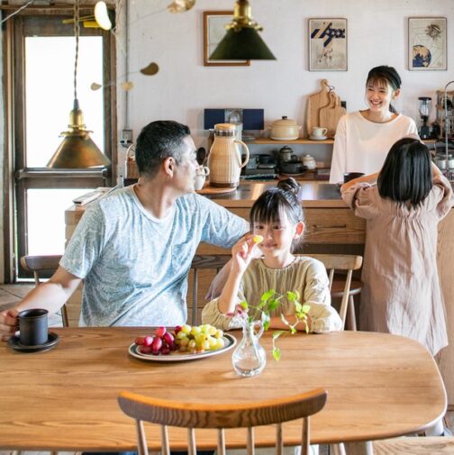 アッシュ無垢材のダイニング用ベンチ＜ienowa/120背付・112背無ベンチ コクリコ＞ - 画像 (7)
