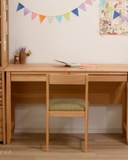 天然木素材の万能学習デスク<トライ-A/kiduku>