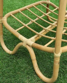 ラタンを使用した自然な風合い溢れるサイドテーブル<ノア/ienowa>