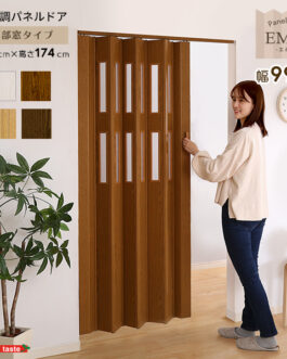 窓付き採光性も高い!木目調パネルドア -EMIL(エミル) –